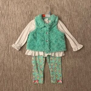 NEW Kidgets 3pc Baby Girl Set Shirt Pants Vest 6/9mo